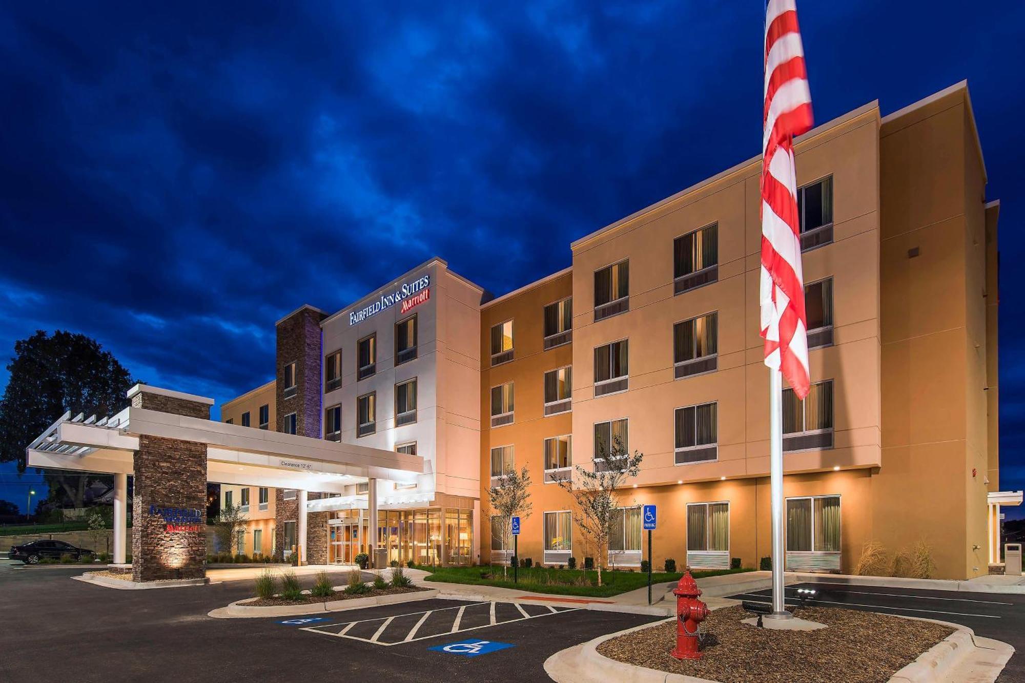 Fairfield Inn & Suites By Marriott לוונוורת מראה חיצוני תמונה